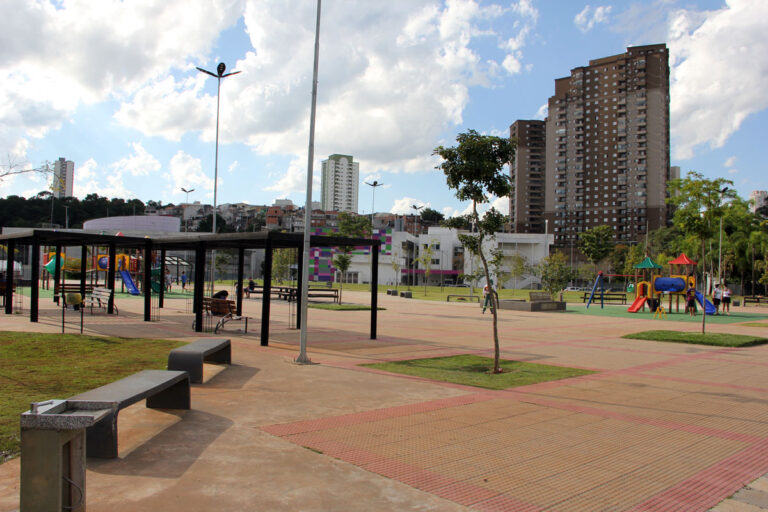 Praca-Vila-Porto-Barueri-08-Frechaltore-Construtora